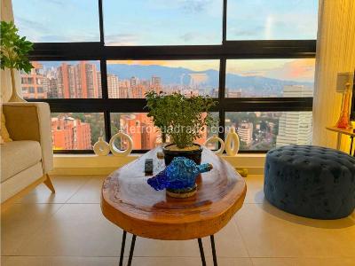 Apartamento en venta en Castropol Poblado, Medellín · foto 3 de 11