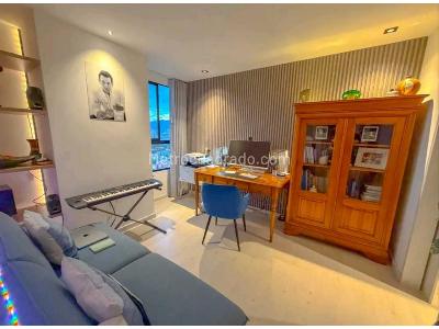 Apartamento en venta en Castropol Poblado, Medellín · foto 4 de 11