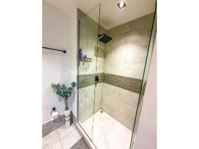Apartamento en venta en Castropol Poblado, Medellín · foto 10 de 11