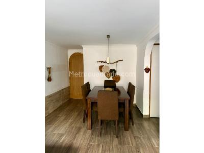 Casa de 3 alcobas en venta en La Mota Belen, Medellín, 113 m² · foto 3 de 11