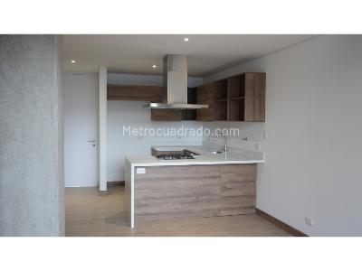 Apartamento de 2 alcobas en venta en Ciudad Del Rio Poblado, Medellín, 68 m² · foto 2 de 12