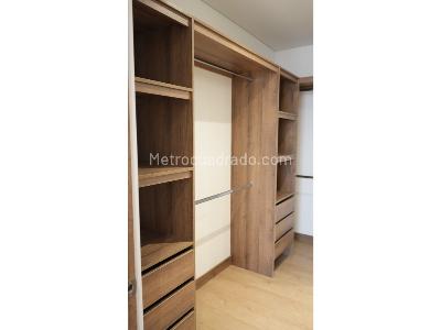 Apartamento de 2 alcobas en venta en Ciudad Del Rio Poblado, Medellín, 68 m² · foto 7 de 12