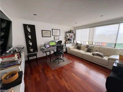 Apartamento en venta en San Lucas Poblado, Medellín · foto 16 de 20