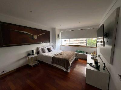 Apartamento en venta en San Lucas Poblado, Medellín · foto 20 de 20