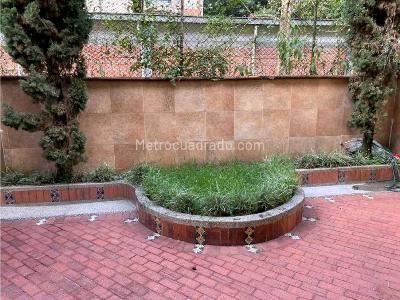 Casa de 5 alcobas en venta en Castropol Poblado, Medellín, 328 m² · foto 4 de 20