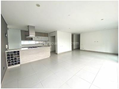 Apartamento de 3 alcobas en venta en Envigado, Envigado, 150 m² · foto 3 de 13