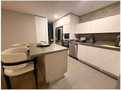 Apartamento de 4 alcobas en venta en Loma Del Esmeraldal, Envigado, 182 m² · foto 2 de 20