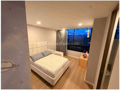 Apartamento de 4 alcobas en venta en Loma Del Esmeraldal, Envigado, 182 m² · foto 8 de 20