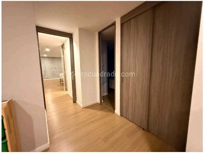 Apartamento de 4 alcobas en venta en Loma Del Esmeraldal, Envigado, 182 m² · foto 15 de 20