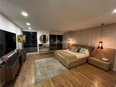 Apartamento de 2 alcobas en venta en El Poblado, Medellín, 144 m² · foto 14 de 20