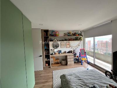 Apartamento de 2 alcobas en venta en El Poblado, Medellín, 144 m² · foto 17 de 20