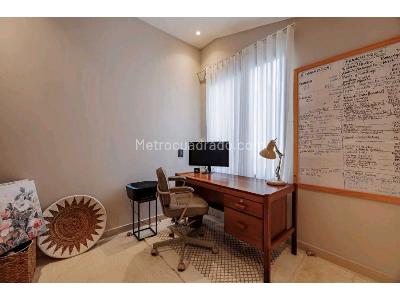 Apartamento de 3 alcobas en venta en Santa Maria De Los Angeles, Medellín, 178 m² · foto 11 de 20