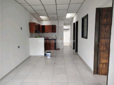 Casa de 5 alcobas en venta en La Isabela, Manizales, 150 m² · foto 2 de 20