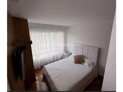 Apartamento de 2 alcobas en venta en El Poblado, Medellín, 160 m² · foto 8 de 19
