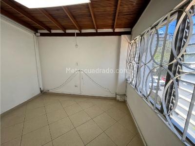 Casa de 5 alcobas en venta en Laureles, Medellín, 200 m² · foto 9 de 20