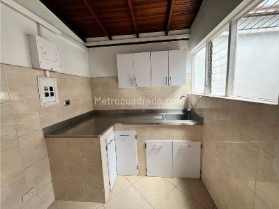 Casa de 5 alcobas en venta en Laureles, Medellín, 200 m² · foto 16 de 20