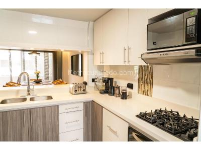 Apartamento de 4 alcobas en venta en Laureles, Medellín, 138 m² · foto 6 de 15