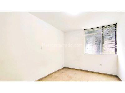 Casa de 5 alcobas en venta en La Almeria, Medellín, 185 m² · foto 7 de 20