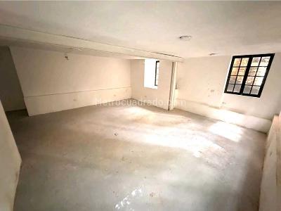 Casa de 5 alcobas en venta en Castropol Poblado, Medellín, 757 m² · foto 10 de 20