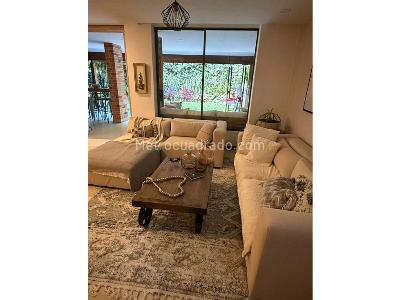 Casa de 5 alcobas en venta en El Poblado, Medellín, 283 m² · foto 4 de 20