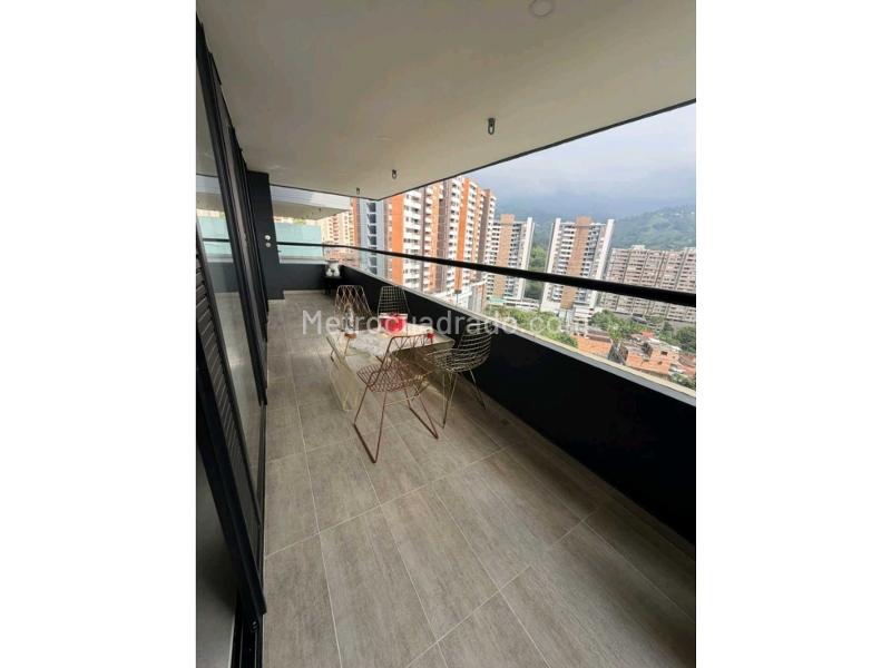 Piso – Envigado, barrio los naranjos, Valle de Aburrá - Vista 5
