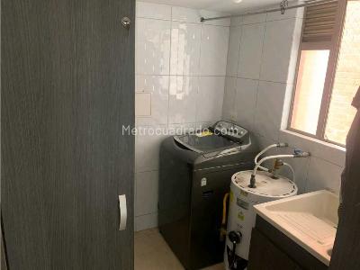 Apartamento en venta en Laureles, Medellín · foto 12 de 18