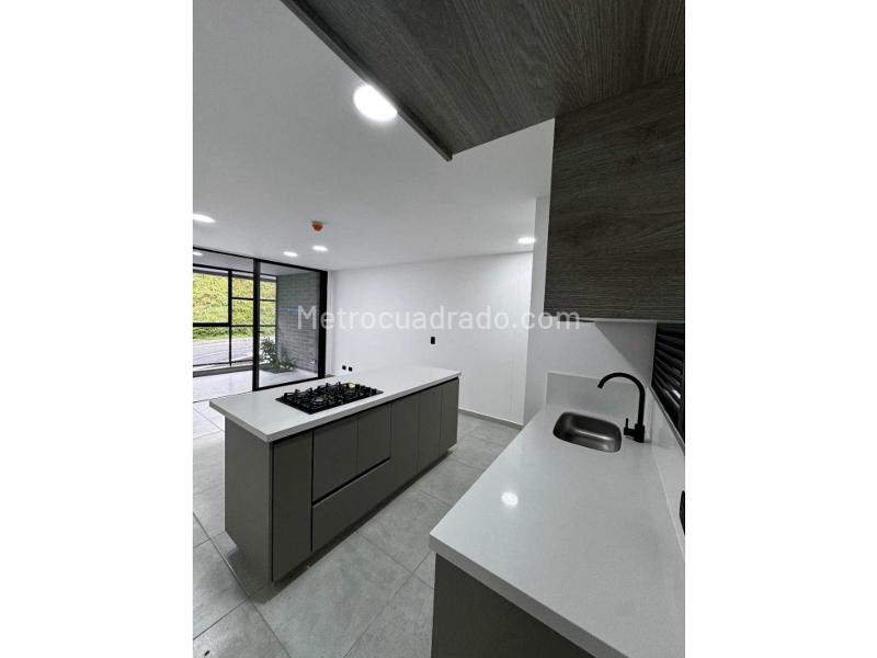 Piso – Envigado, barrio los naranjos, Valle de Aburrá - Vista 5