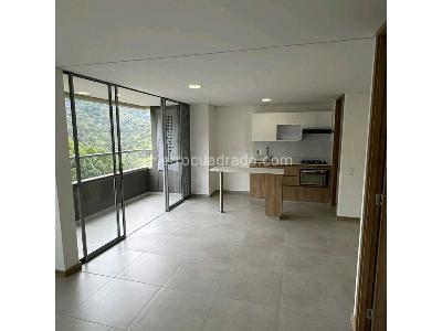Apartamento de 2 alcobas en venta en San Jose, Sabaneta, 72 m² · foto 8 de 20