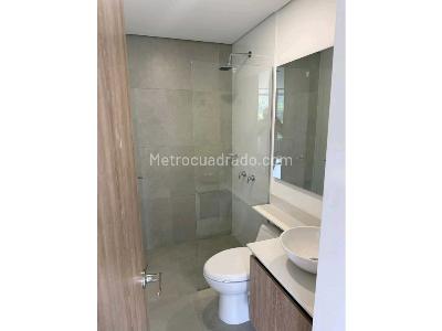 Apartamento de 2 alcobas en venta en San Jose, Sabaneta, 72 m² · foto 11 de 20