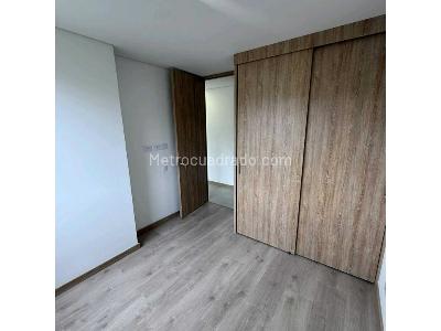 Apartamento de 2 alcobas en venta en San Jose, Sabaneta, 72 m² · foto 15 de 20