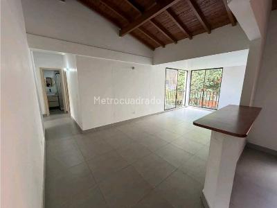 Apartamento en venta en Loma De Las Brujas, Envigado · foto 2 de 20