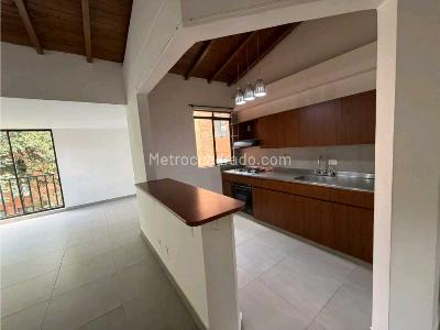 Apartamento en venta en Loma De Las Brujas, Envigado · foto 4 de 20