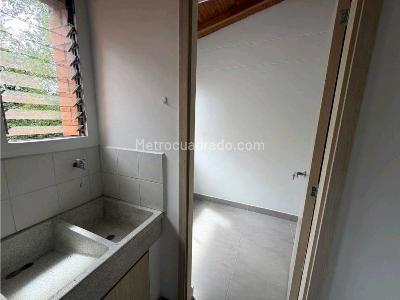 Apartamento en venta en Loma De Las Brujas, Envigado · foto 7 de 20