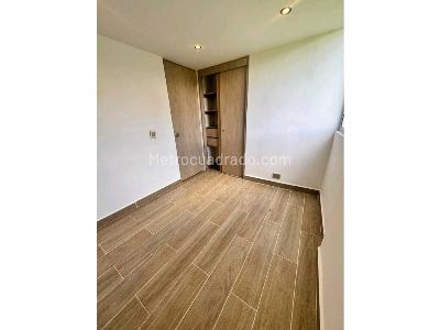 Apartamento de 2 alcobas en venta en Sabaneta, Sabaneta, 52 m² · foto 6 de 13