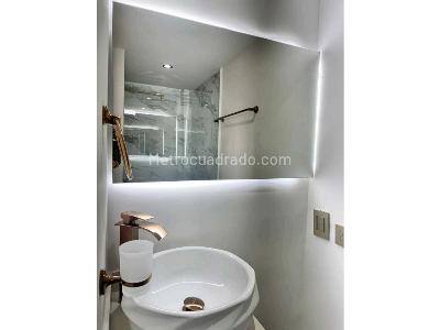 Apartamento de 2 alcobas en venta en Sabaneta, Sabaneta, 52 m² · foto 9 de 13