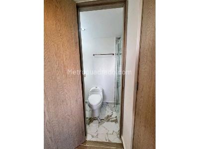 Apartamento de 2 alcobas en venta en Sabaneta, Sabaneta, 52 m² · foto 10 de 13