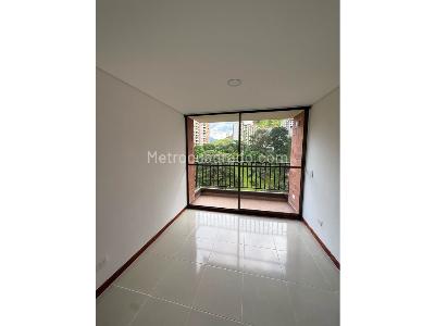 Apartamento de 3 alcobas en venta en Rodeo Alto Belen, Medellín, 70 m² · foto 10 de 20
