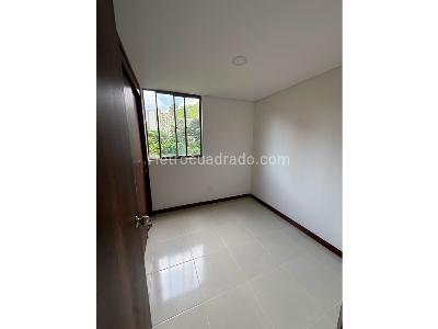 Apartamento de 3 alcobas en venta en Rodeo Alto Belen, Medellín, 70 m² · foto 17 de 20
