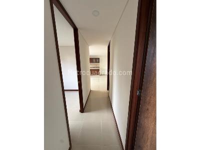 Apartamento de 3 alcobas en venta en Rodeo Alto Belen, Medellín, 70 m² · foto 18 de 20
