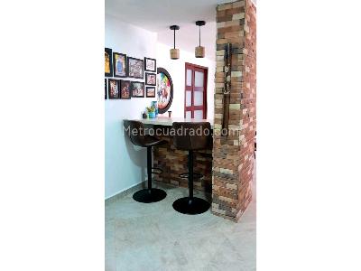 Apartamento de 2 alcobas en venta en Aguacatala El Poblado, Medellín, 90 m² · foto 14 de 20