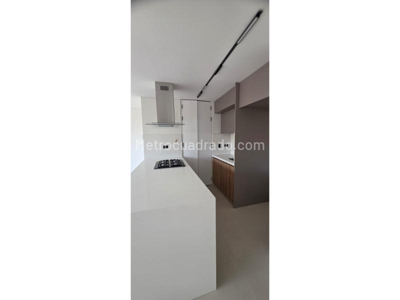 Piso – Medellín, Laureles, Laureles-Estadio - Más