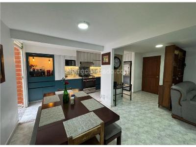 Apartamento en venta en El Poblado, Medellín · foto 3 de 14
