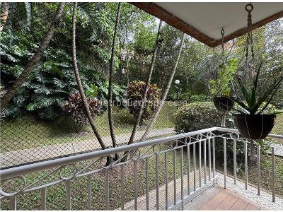 Apartamento en venta en El Poblado, Medellín · foto 12 de 14