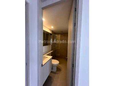 Apartamento de 2 alcobas en venta en Sabaneta, Sabaneta, 80 m² · foto 11 de 20