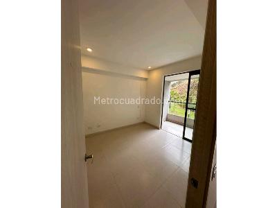 Apartamento de 2 alcobas en venta en Sabaneta, Sabaneta, 80 m² · foto 14 de 20