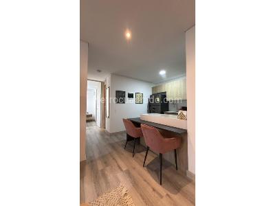 Apartamento de 2 alcobas en venta en La Linde Poblado, Medellín, 60 m² · foto 3 de 6