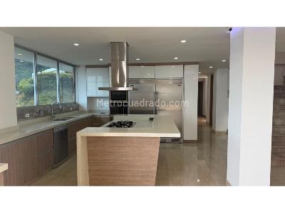 Casa de 5 alcobas en venta en Las Palmas, Medellín, 1637 m² · foto 5 de 20