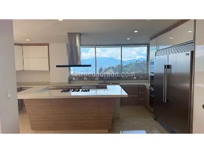 Casa de 5 alcobas en venta en Las Palmas, Medellín, 1637 m² · foto 7 de 20