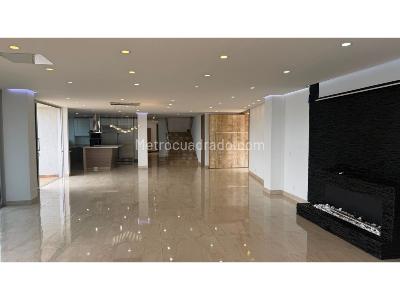 Casa de 5 alcobas en venta en Las Palmas, Medellín, 1637 m² · foto 8 de 20