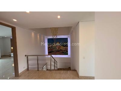 Casa de 5 alcobas en venta en Las Palmas, Medellín, 1637 m² · foto 12 de 20